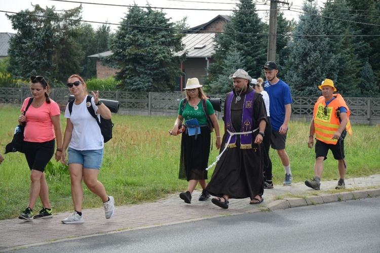 Piesza pielgrzymka coraz bliżej Częstochowy