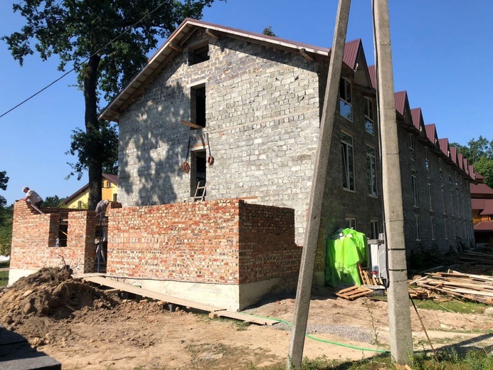 Szpital Caritas Samborsko-Drohobyckiej dla ofiar wojny w Ukrainie