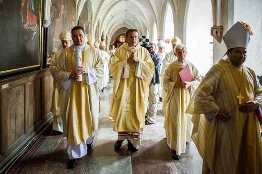 Święcenia biskupie ks. Piotra Przyborka