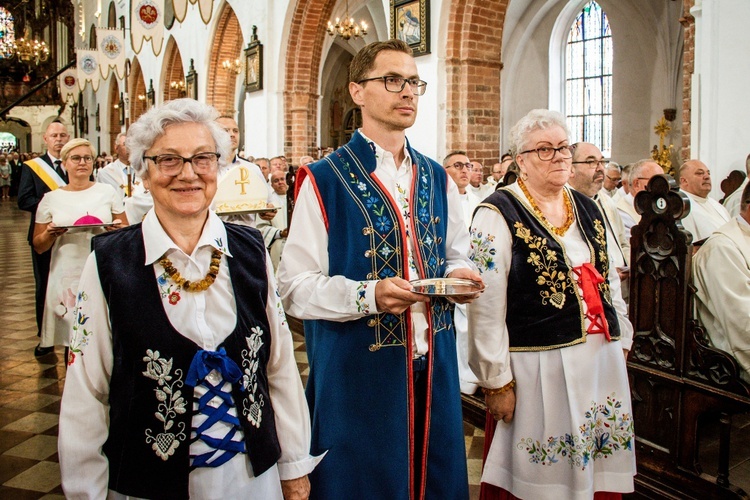 Święcenia biskupie ks. Piotra Przyborka