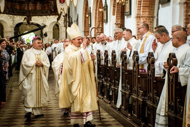 Święcenia biskupie ks. Piotra Przyborka