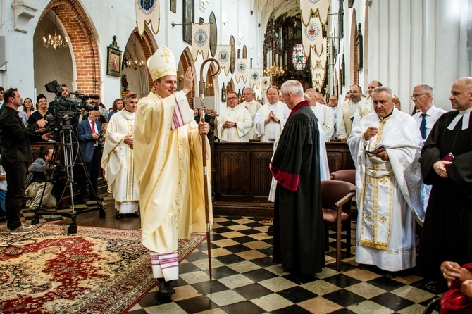 Święcenia biskupie ks. Piotra Przyborka