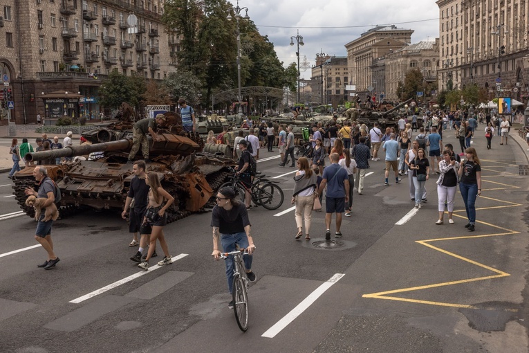 Salezjanin z Ukrainy: warunkiem działania szkoły jest schron