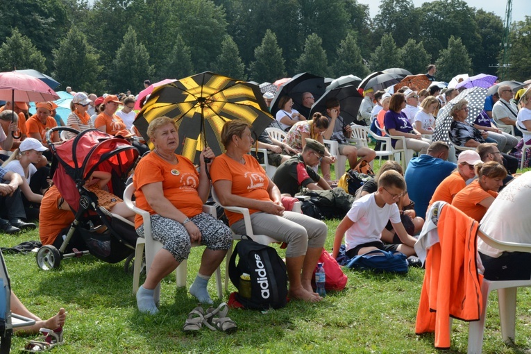 Eucharystia na zakończenie Pieszej Pielgrzymki Opolskiej