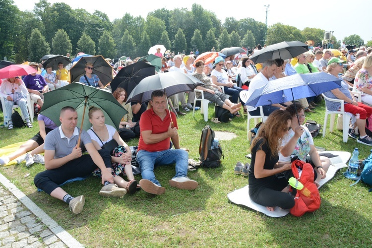 Eucharystia na zakończenie Pieszej Pielgrzymki Opolskiej