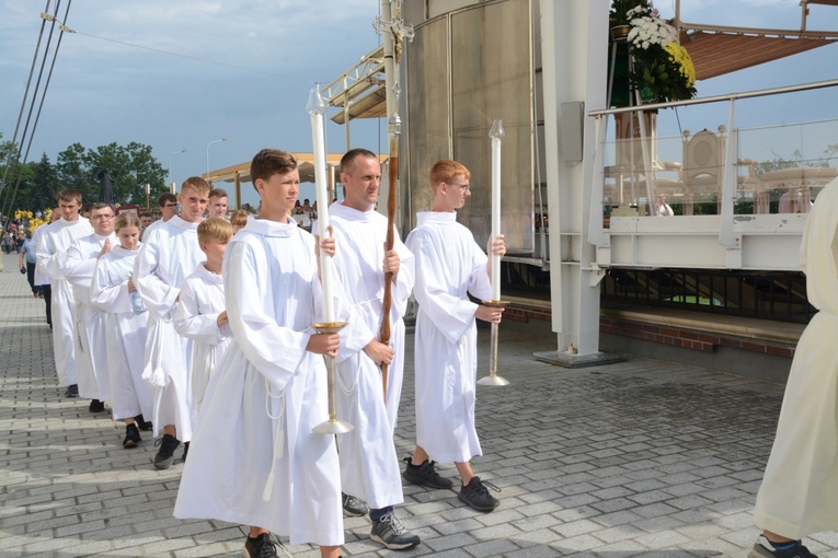 Eucharystia na zakończenie Pieszej Pielgrzymki Opolskiej