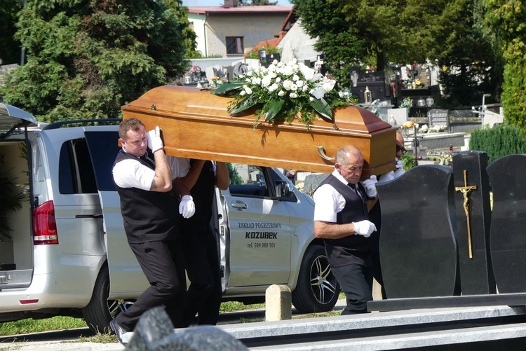 Pogrzeb śp. Janiny Mizi - mamy ks. Zygmunta Mizi, proboszcza w Miliardowicach