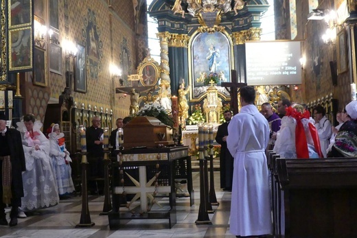Pogrzeb śp. Janiny Mizi - mamy ks. Zygmunta Mizi, proboszcza w Miliardowicach