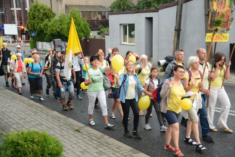 16 km przed Jasną Górą