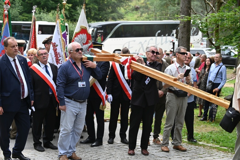 Pielgrzymka "Solidarności" na Górę Igliczną