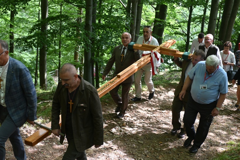 Pielgrzymka "Solidarności" na Górę Igliczną