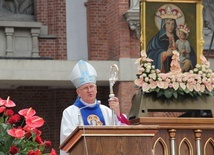 Abp Górzyński: Nic nie pomoże zachowywanie pozorów, jeśli serce nie jest prawe