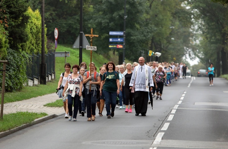 Pielgrzymka piekarska - cz. 1