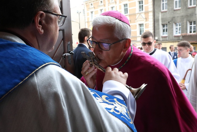 Pielgrzymka piekarska - cz. 1