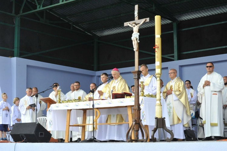 Charsznica - Msza św., cz. B