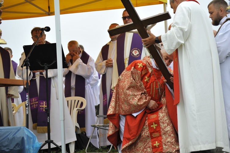 Żarnowiec. Liturgia Męki Pańskiej (A)