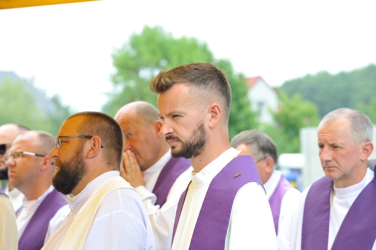 Pradła. Liturgia Męki Pańskiej (B)