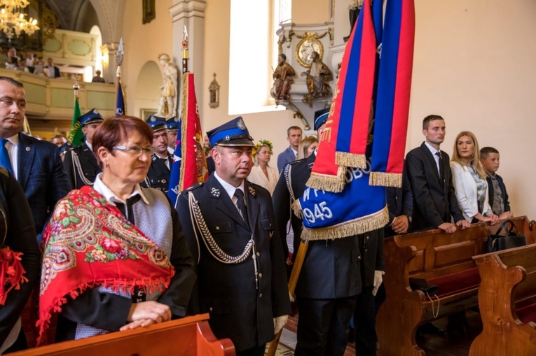 Budzów. Podziękowali za plony mimo złej pogody