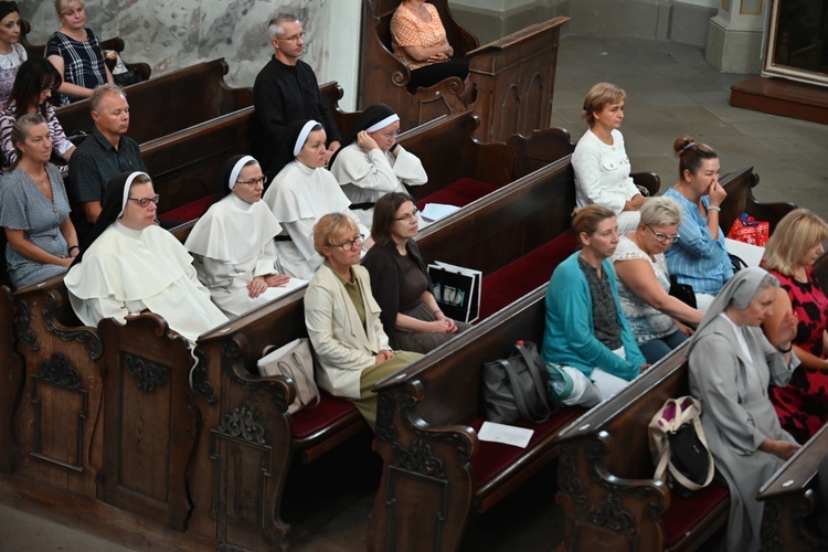 Katecheci z pielgrzymką w Bardzie