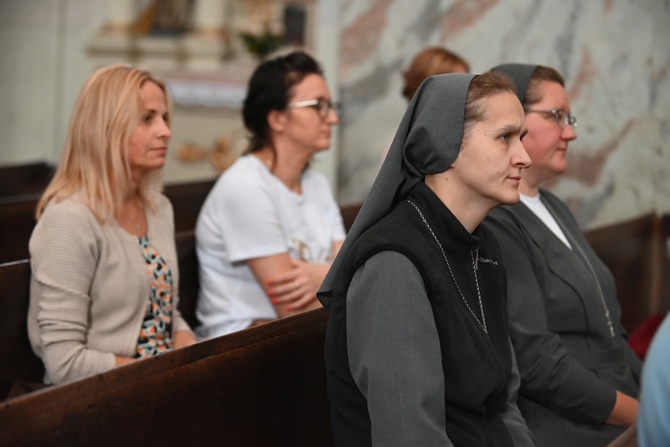 Katecheci z pielgrzymką w Bardzie