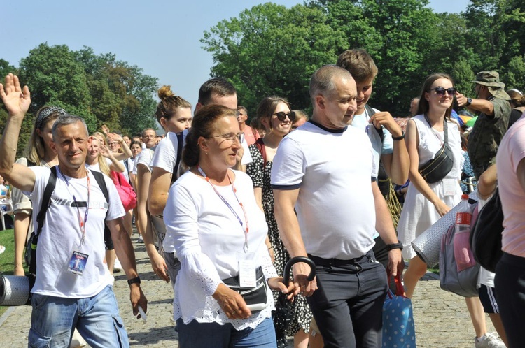 Grupa 25 - wejście