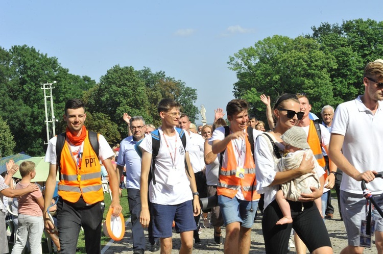 Grupa 14 - wejście
