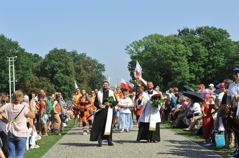 Grupa 7 - wejście