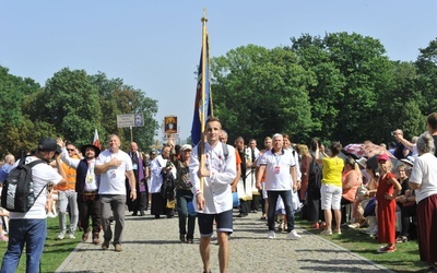 Jako pierwsza na Jasną Górę wchodziła w tym roku "23". 