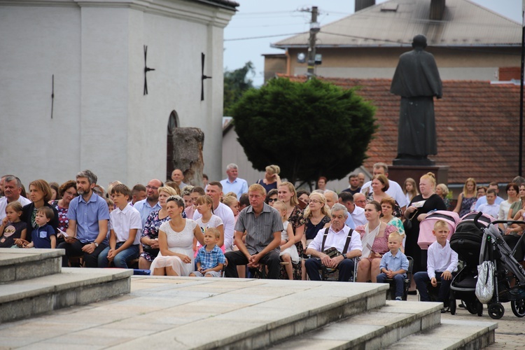 Koronacja obrazu NMP Wniebowziętej w Niegowici