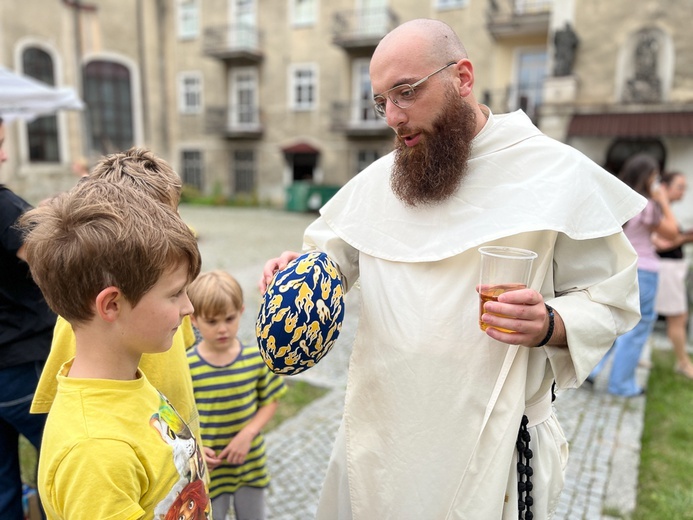 Świdnica. U św. Józefa świętowali z Maryją