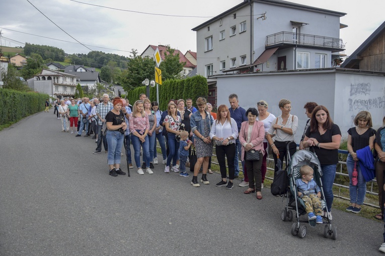 Droga Krzyżowa w Jamnicy