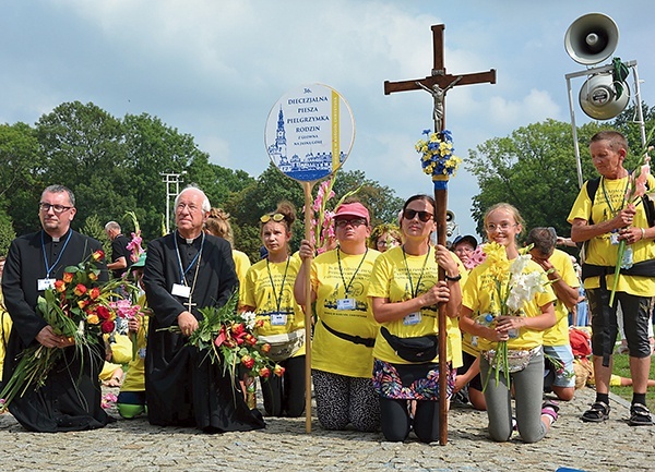 Przed tron Maryi pielgrzymów wprowadził bp Andrzej F. Dziuba.