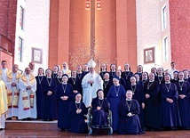 ▲	Uroczystościom przewodniczył metropolita gdański.