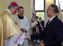 ▲	– Zawsze najważniejszą częścią obchodów jest Msza św. – mówił szef dolnośląskiej „S” Kazimierz Kimso.