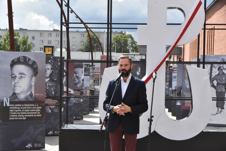 O niezwykłej podziemnej armii - jedynej takiej na świecie