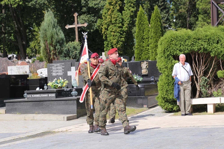 Pogrzeb najstarszej Polki - Wandy Szajowskiej 