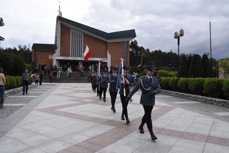 Pomnik żołnierzy wyklętych i niezłomnych w Mielcu