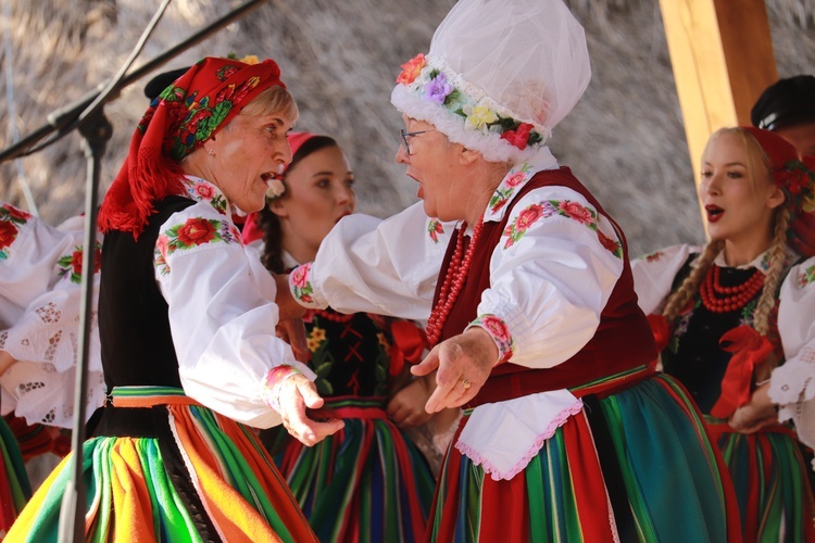 90-lecie Amatorskiego Zespołu Regionalnego im. Wł. St. Reymonta w Lipcach Reymontowskich