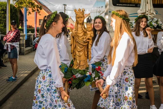 Rozpoczęcie odpustu w Swarzewie