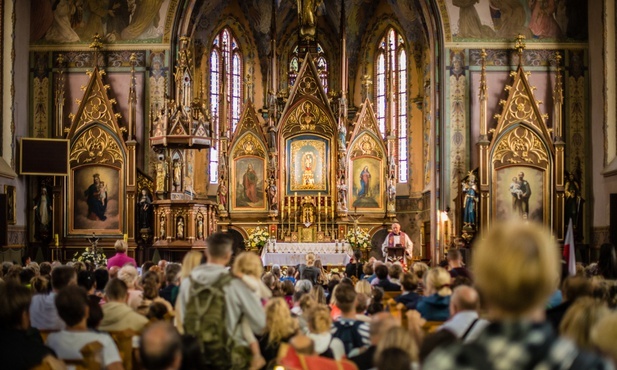 Uroczystości zgromadziły tłumy wiernych.