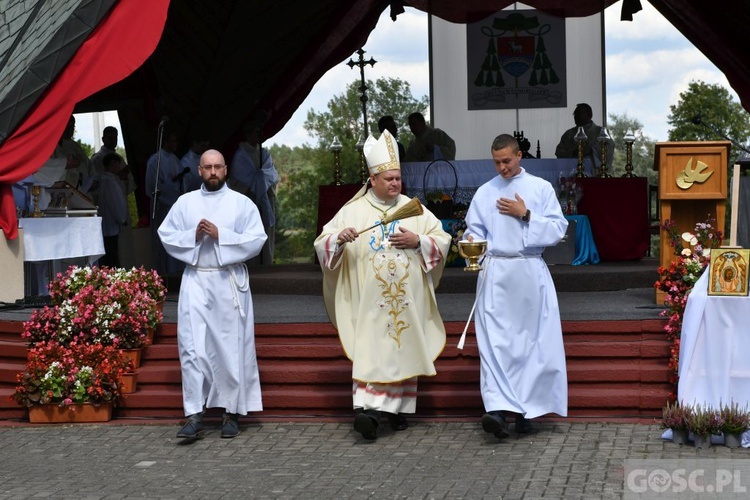 Pielgrzymka Ruchu Światło-Życie do Rokitna