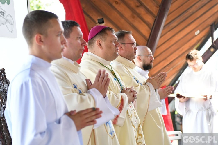 Pielgrzymka Ruchu Światło-Życie do Rokitna