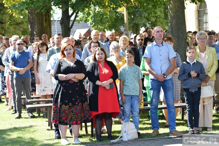 Pielgrzymka Ruchu Światło-Życie do Rokitna