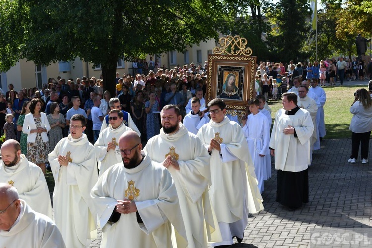 Pielgrzymka Ruchu Światło-Życie do Rokitna