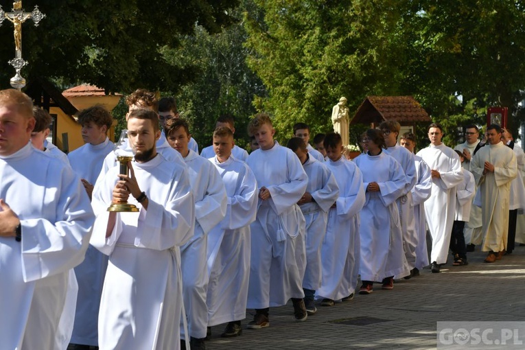 Pielgrzymka Ruchu Światło-Życie do Rokitna