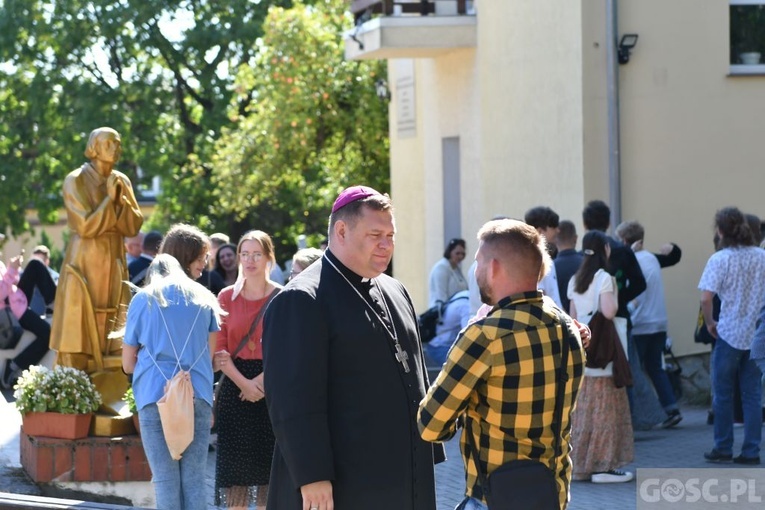 Pielgrzymka Ruchu Światło-Życie do Rokitna