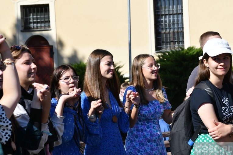 Pielgrzymka Ruchu Światło-Życie do Rokitna