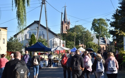 Odpust i pielgrzymi w sanktuarium Królowej Polskiego Morza