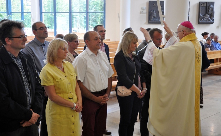 Pielgrzymka srebrnych jubilatów w Opolu