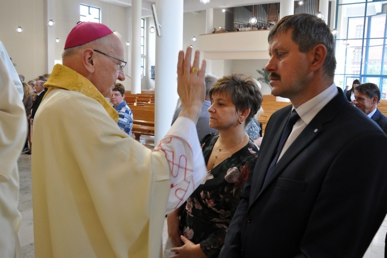 Pielgrzymka srebrnych jubilatów w Opolu